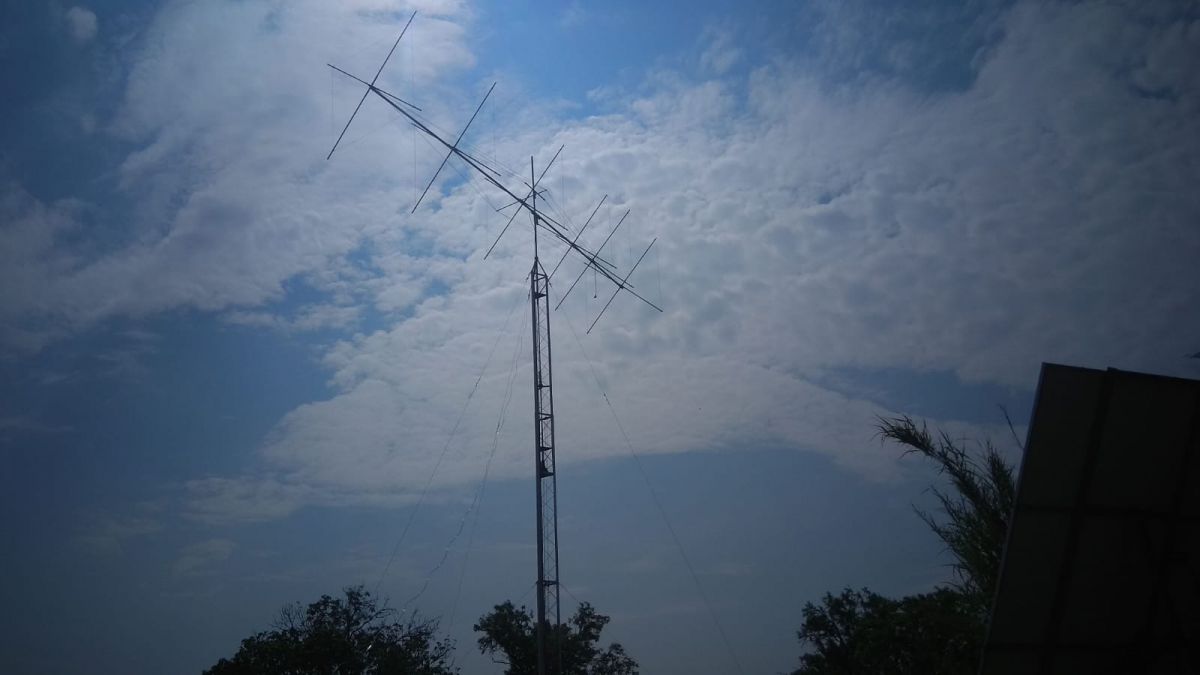 EA2BY - 6el, 12m boom, 28 MHz
